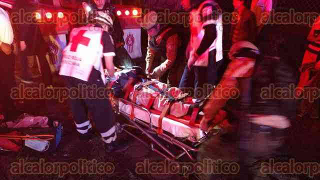 Motociclista se estrella contra tráiler en la avenida Lázaro Cárdenas ... - alcalorpolitico