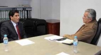 En reuni�n con el gerente general del Invivienda, Manuel Barclay Galindo, el alcalde David Velasco Chedraui afirm� que a trav�s de los fondos gestionados con el apoyo de diputados federales veracruzanos, se construir� una planta de tratamiento en los l�mites con el municipio de Emiliano Zapata. Foto: 