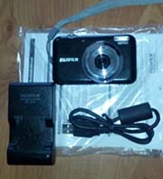 Se vende cámara fotográfica ciber-shot sony dsc-w180, poco uso