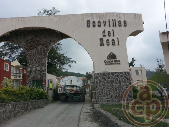 Fraccionamiento de Casas Geo en Coatzintla sigue deteriorándose y vecinos  no son apoyados - Al Calor Político
