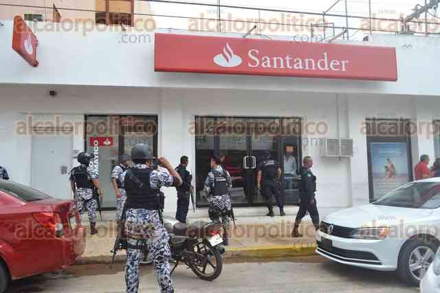 Asaltan a empleado de gasolinera en banco Santander de Acayucan; se ...