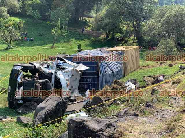 Vuelca tráiler en la carretera Xalapa-Perote - Galería ...