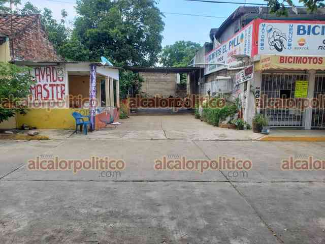 Privan de la libertad a joven empleado de lavado de autos, en Acayucan - Vimarsana News