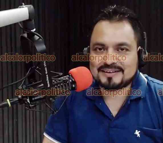 Fallece conocido locutor de radio en Tuxpan por complicaciones de COVID-19 - Vimarsana News
