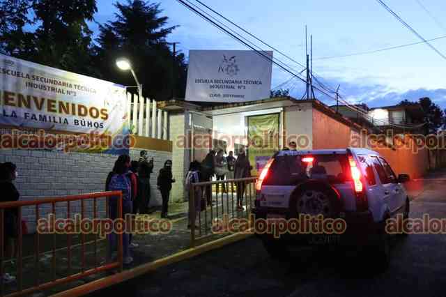 Regreso a clases presenciales en la Secundaria Técnica 3 de Xalapa ...