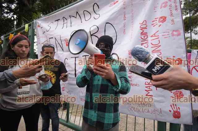 Crece reclamo: Alumnos de UV convocan a Mega Marcha en Xalapa - Al ...