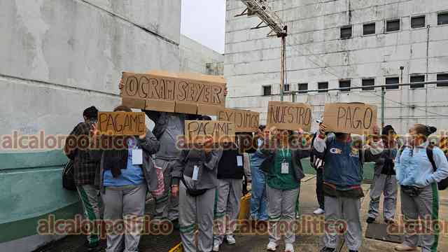 Continúan la protesta de personal de limpieza en hospital de ...