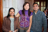 Luisa Melgarejo con Eirinet G�mez y Miguel Salazar