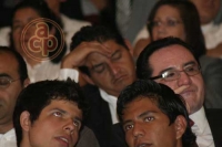 El precandidato priista a la gubernatura, Javier Duarte de Ochoa, se reuni� con personajes intelectuales del estado, dentro el foro intelectual �Veracruz y la cultura�, donde dijo que si gana las elecciones a Gobernador, construir� una nueva sala de arte y cultura para Xalapa.