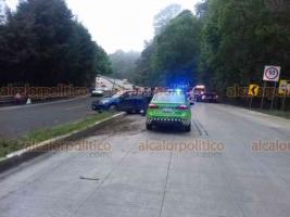 Xalapa, Ver., 16 de enero de 2021.- La ma�ana de este s�bado, el conductor de un veh�culo particular perdi� el control sobre la carretera Xalapa-Coatepec, a la altura de R�o Sordo. Termin� sobre el camell�n sin que se reportaran personas lesionadas.