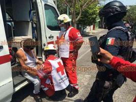 Veracruz, Ver., 15 de mayo 2022- El presunto violador de una niña de 16 años, quien permanecía prófugo, fue intervenido por civiles en la colonia 21 de Abril. Estaba golpeado. Tras ser atendido por paramédicos, fue puesto a disposición de la Policía Municipal. 