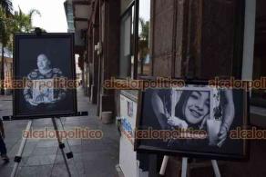Córdoba, Ver., 21 de mayo de 2022.- El Colectivo de Desaparecidos Córdoba-Orizaba montó una galería de 40 fotografías de madres que han perdido a sus hijos, obras del  diseñador Daniel García Muñoz, quien tiene perdido a su hermano.