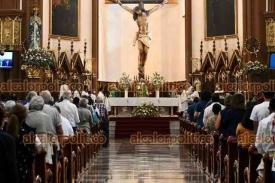 Xalapa, Ver., 14 de agosto de 2022.- El arzobispo, Jorge Patrón Wong, ofició la misa dominical en la catedral de Xalapa.
