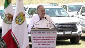 Xalapa, Ver., 24 de marzo de 2023.- El gobernador Cuitláhuac García Jiménez entregó este viernes 60 unidades vehiculares en las que se invirtieron 35 mdp, destinadas a mejorar la operatividad de programas de salud.
