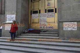 Ciudad de México, 29 de mayo de 2023.- La Suprema Corte de Justicia de la Nación amaneció con nuevas pancartas contra los ministros y sin resguardo policial, tras el desalojo de ayer del plantón de simpatizantes de la 4T.
