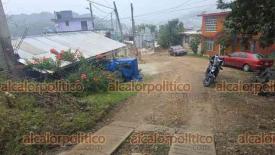 Xalapa, Ver., 8 de diciembre de 2025.- Corporaciones de seguridad se movilizaron a la calle Porfirio Serrano Amador, colonia La Pedreguera, por el reporte de una persona fallecida en una vivienda; al parecer fue por causas naturales. Personal de la Fiscala efectu las diligencias del caso.