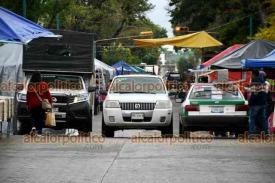 Xalapa, Ver., 9 de diciembre de 2025.- Inici la instalacin de puestos en la zona del Dique con motivo de la celebracin guadalupana.
