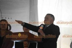 R�o Blanco, Ver., 31 de diciembre de 2025.- Jos� Antonio May Gonz�lez, rindi� protesta esta ma�ana como alcalde de R�o Blanco. Fue en la Exf�brica textil en donde se efectu� el evento protocolario a las 10:00 horas. Estuvo acompa�ado de amigos, empresarios y pobladores.