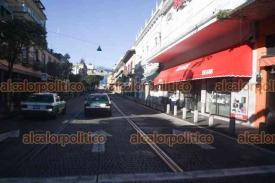 Xalapa, Ver., 1� de enero de 2026.- La ma�ana de este primer d�a del a�o se observa la mayor�a de las calles casi vac�as, algunas con basura. Se observ� a algunos ciudadanos que salieron a hacer ejercicio o pasean a sus perros.
