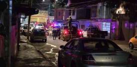 Xalapa, Ver., 9 de enero de 2026.- La noche de este viernes, fuerzas de seguridad federales y estatales ejecutaron operativos antidrogas en diversas colonias de Xalapa, primero en la zona de Coapexpan y minutos despu�s en la avenida Am�ricas, esquina Independencia. Se espera que la Fiscal�a informe los resultados de los cateos.