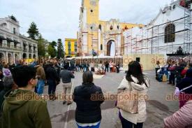 Xalapa, Ver., 18 de enero de 2026.- Con evangelizaci�n en plaza Lerdo, invitan a catequesis para j�venes y adultos. Inician este lunes, en el Callej�n de Rojas #5.
