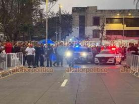 Veracruz, Ver., 15 de febrero de 2026.- La noche de este domingo arranc� el segundo gran desfile de Carnaval. Organizadores estiman la asistencia de 65 mil personas.
