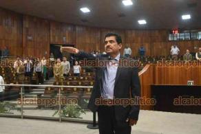 Xalapa, Ver., 5 marzo 2026.- Pide licencia al cargo el diputado H�ctor Yunes para darle oportunidad, aunque sea temporal, a su suplente Edgar D�az.