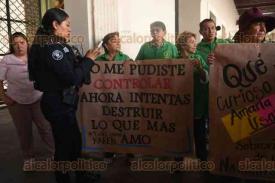 Xalapa, Ver., 9 de marzo de 2026.- Integrantes de la UNTA se manifestaron para exigir justicia en el caso de Karen, una joven de Tlaltetela que lleva casi 2 a�os sin poder ver a su hija.