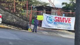 Xalapa, Ver., 19 de marzo de 2026. Desde las primeras horas de este jueves, integrantes del Sindicato Independiente del Magisterio Veracruzano (SIMVE) tomaron la SEV. Exigen reinstalaci�n de docentes, salarios justos; tambi�n denuncian acoso laboral.