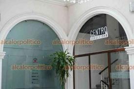 Xalapa, Ver., 9 de abril de 2026.- En el marco del D�a Internacional del Parkinson, el Centro de Longevidad, en coordinaci�n con la Asociaci�n ?Parkinson Xalapa? y rotarios, ofreci� conferencias gratuitas para informar sobre el Parkinson.
