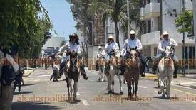 Veracruz, Ver., 26 de abril de 2026.- No se puede entender el M�xico de hoy sin la presencia de los caballos?, dijo Jorge Cobos, presidente de la Organizaci�n de Jinetes, al participar en la Magna Cabalgata para conmemorar la llegada de estos animales al Pa�s hace 507 a�os.
