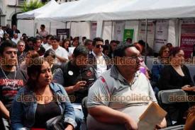 Xalapa, Ver., 12 de mayo de 2026.- En el parque Ju�rez, dio inicio la Semana Estatal de Activismo Laboral, con caravana de distintos servicios, talleres para quienes buscan empleo y m�s.
