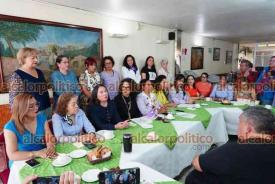 Xalapa, Ver., 13 de mayo de 2026.- La Red Nacional de Mujeres Defensoras de la Paridad anunci� el 5� Encuentro Nacional de Mujeres Pol�ticas Mexicanas del 16 al 18 de octubre en la Capital. Participar�n Marcela Lagarde, Flavia Freidenberg, Rosario Robles y la soprano Olivia Gorra.
