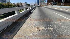 Boca del R�o, Ver., 28 de mayo de 2026.- Se abri� socav�n en la glorieta del bulevar Ruiz Cortines, a la altura Plaza Sol y Plaza Andamar. Los trabajos de reparaci�n tardar�n alrededor de cinco d�as, inform� el Ayuntamiento. El carril cerrado a la circulaci�n es el de sur a norte.
