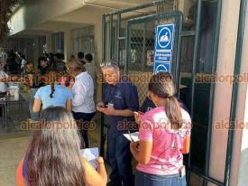 Poza Rica, Ver., 30 de mayo de 2026.- En las facultades de Pedagog�a y Trabajo Social, as� como en la Unidad de Ingenier�a y Ciencias Qu�micas, se presentaron casi 4 mil j�venes al examen de admisi�n UV.
