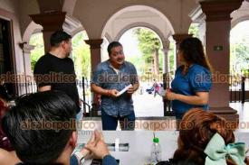 Xalapa, Ver., 9 de junio de 2026.- Xalape�os acudieron al Palacio Municipal por su boleto para poder ver la inauguraci�n del Mundial en el parque Ju�rez.
