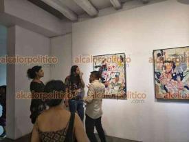 Xalapa, Ver., 19 de junio del 2026.- Esta noche de jueves, d�a de agitada cartelera cultural en la ciudad, la Galer�a de Arte Contempor�neo de Xalapa estren� dos exposiciones simult�neas. La colecci�n de cer�mica 