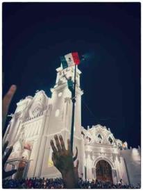 Xalapa, Ver., 1° de julio de 2026.- Aspectos de la celebración por parte de aficionados, en la Plaza Lerdo, por la victoria de México en el Mundial 2026.
