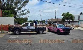 Veracruz, Ver., 9 de julio de 2026.- La mañana de este jueves, la Fiscalía, Marina y SSP desplegaron un operativo para hacer revisiones alrededor de cuatro funerarias del municipio, presuntamente para verificar las condiciones en las que operan. En diversos puntos, el despliegue de los efectivos armados y vehículos generó expectación. 