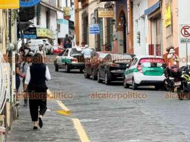Xalapa, Ver., 16 de julio de 2026.- “¡Ay, ya van a empezar!”, dijo la titular de la Comisión Estatal de Búsqueda, Lutgarda Madrigal Valdez, al huir de reporteros en el Centro de la ciudad.
