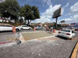 Xalapa, Ver., 17 de julio de 2026.- Cerrados dos carriles en el entronque de las avenidas Ávila Camacho y Xalapa por obra.