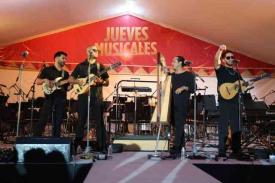 Xalapa, Ver., 31 de julio de 2026.- En el “Jueves Musical” se llevó a cabo el concierto “Príncipe Sinfónico: Tributo a José José” con Daniel Núñez; también se presentaron la Banda Sinfónica del Gobierno del Estado, JazzFolk y la Fiesta de Son de la SEV, en Plaza Lerdo.

