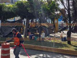 Xalapa, Ver., 18 de agosto de 2026.- Inició este martes la rehabilitación de la avenida Chedraui Caram, a la altura de Plaza Cristal. Autoridades exhortan a los automovilistas a tomar rutas alternas y extremar precauciones.