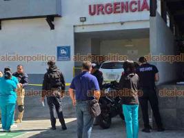 Xalapa, Ver., 18 de agosto de 2026.- Por complicaciones de salud, persona falleció cuando arribaba a la Policlínica Óptima Xalapa a bordo de vehículo particular. Tras recibir el reporte, acudieron policías municipales y personal de la Fiscalía para llevar a cabo las diligencias ministeriales.