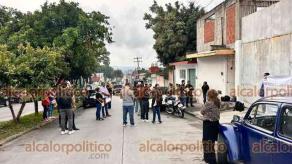 Xalapa, Ver., 21 de agosto de 2026.- Restituyen inmueble de manera provisional a familia de la colonia Rafael Lucio, la bodega en el número 10 de la calle Ramírez Cabañas, por el fiscal 21 de la Unidad Integral de la Fiscalía General del Estado; estuvo 4 años en litigio con presuntos integrantes del cártel inmobiliario de Xalapa.
