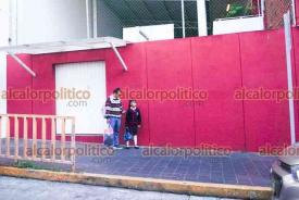 Xalapa, Ver., 31 de agosto de 2026.- Este lunes estudiantes de todos los niveles educativos inician el ciclo escolar 2026-2027 tras concluir las vacaciones de verano. Por el regreso a clases, en el centro de la Capital se intensificó el tráfico desde temprana hora.
