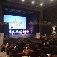 Xalapa, Ver., 7 de septiembre del 2026.- Esta tarde de lunes, el colectivo cultural Espiral de las Artes llevó a cabo diálogo sobre derechos culturales y necesidades presentes en la comunidad artística local. Se anunció pliego petitorio que se entregará mañana a gobernadora delEstado, Rocío Nahle.