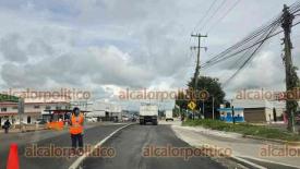 Emiliano Zapata, Ver., 16 de octubre de 2026.- Los trabajos de pavimentación en la carretera Las Trancas-Coatepec provocó caos vial en la zona. La fila de vehículos procedentes del Pueblo Mágico es larga. Tome sus previsiones.
