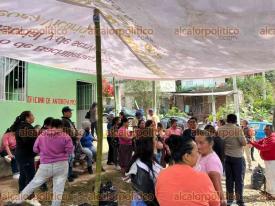 Xalapa, Ver., 16 de octubre de 2026.- Integrantes del Movimiento Antorchista pernoctaron en la colonia Margarita Morán, Segunda Sección, en la reserva territorial Santa Bárbara, ante una orden de desalojo. Afirman que la movilización es pacífica y que no buscan enfrentamientos.
